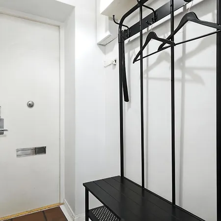 Luxhousing